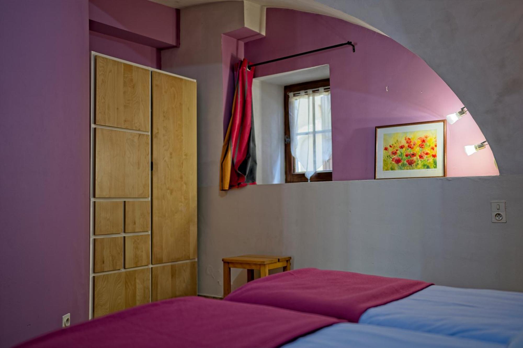 La Vieille Tour Bed & Breakfast Salavas Exterior photo